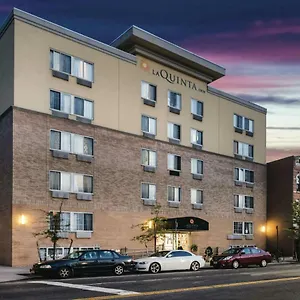 *** Hotel La Quinta By Wyndham Brooklyn Downtown USA